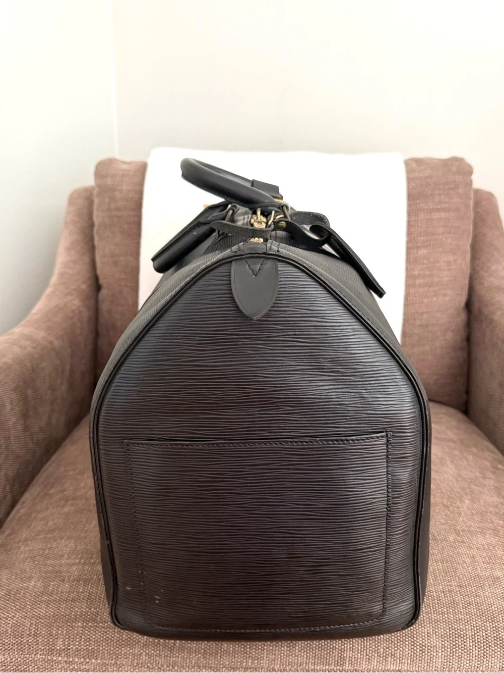 Authentic Louis Vuitton unisex Keepall 50 bag M42962 black Epi leather LV
